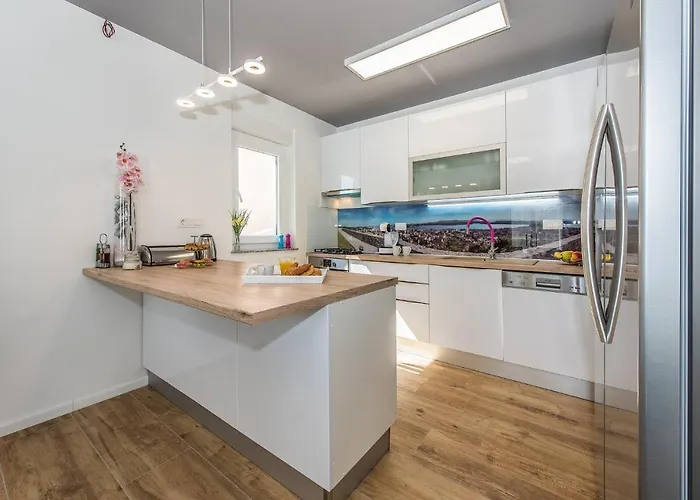 וילה Mandalina *